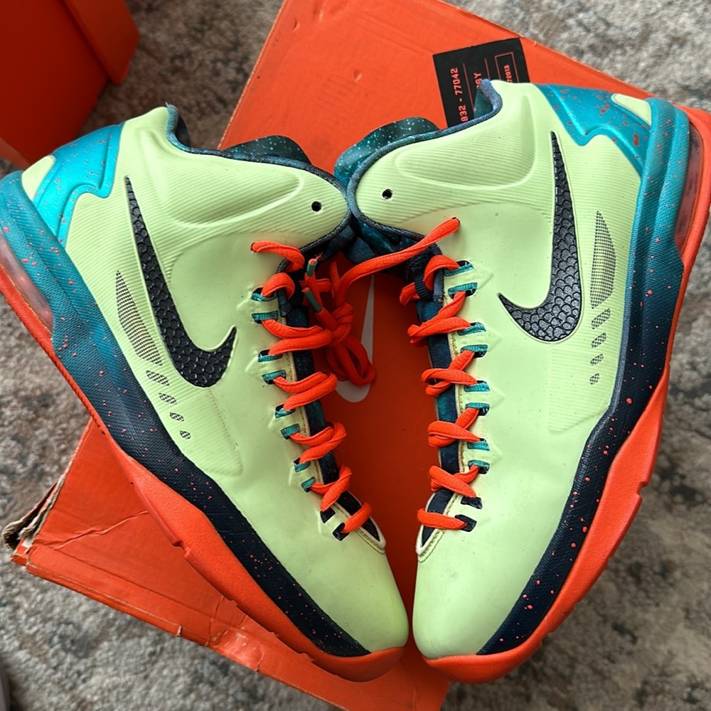 Nike KD V (GS) Extraterrestrial All Star 2013 - Picture 5 of 11